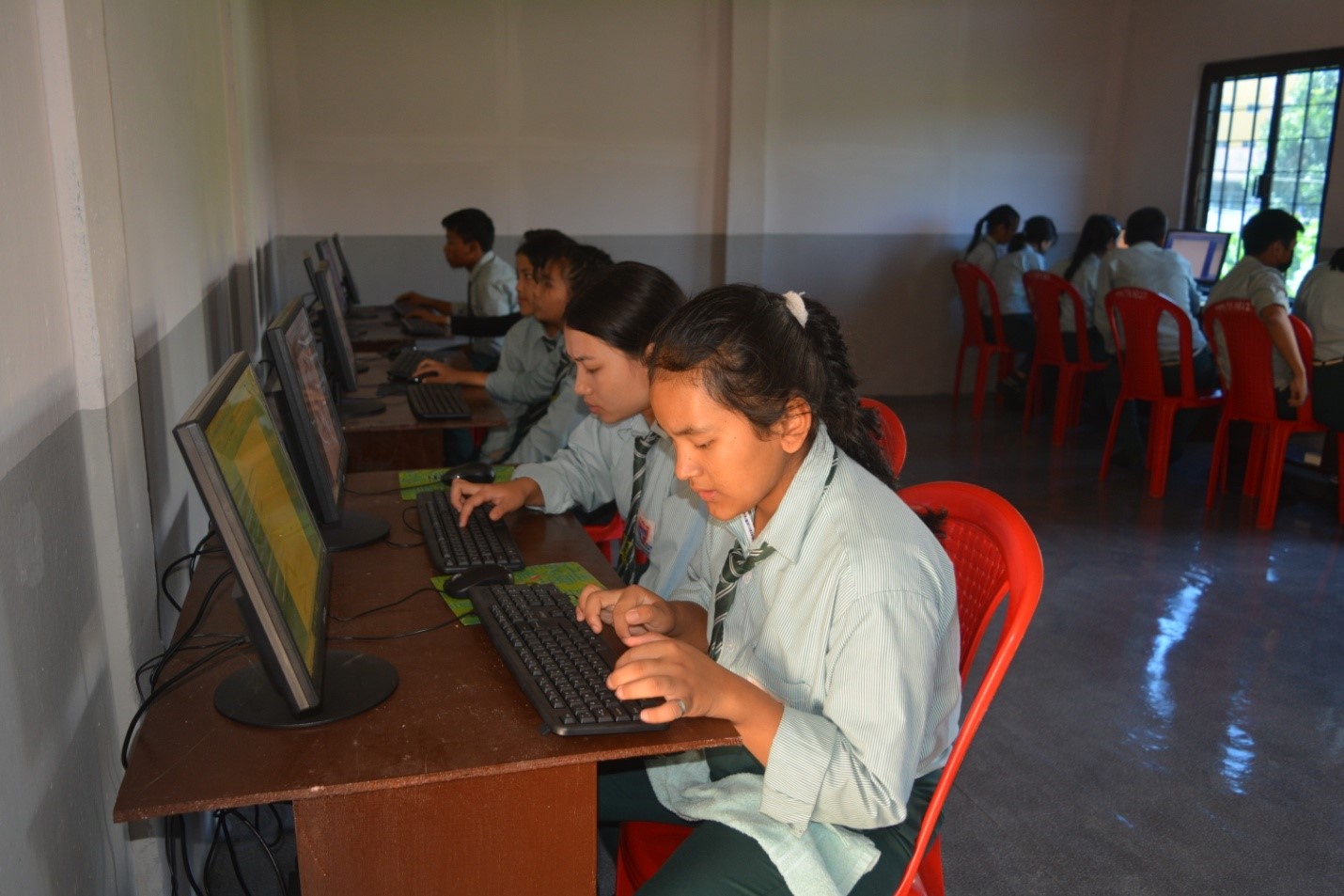 Messok Memorial English School